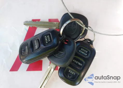 1999 Toyota Sienna Xle из США, поврежденный, VIN 4T3ZF13C2XU153826